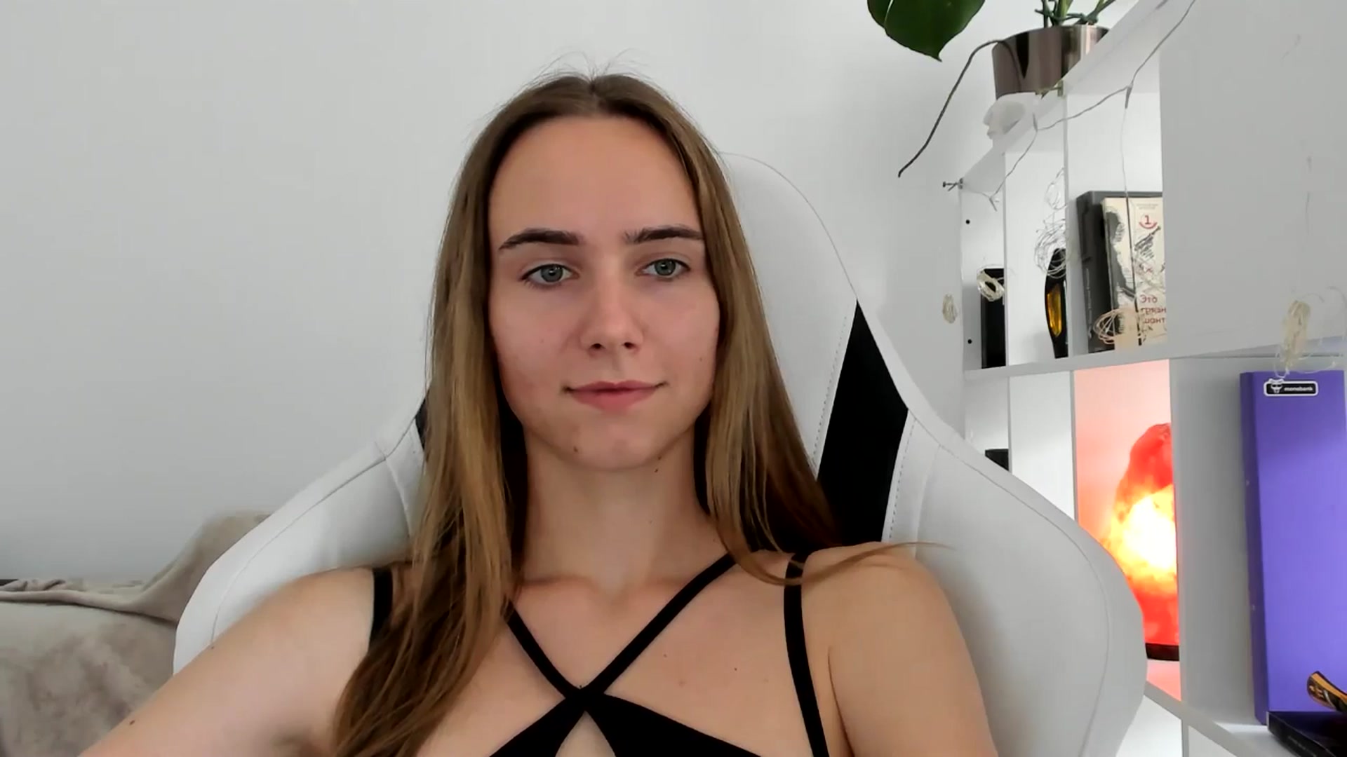 Gallery image thumbnail from OhAlisa's myfreecams stream on, 07/16/2025, 15:24 image 5 of 20