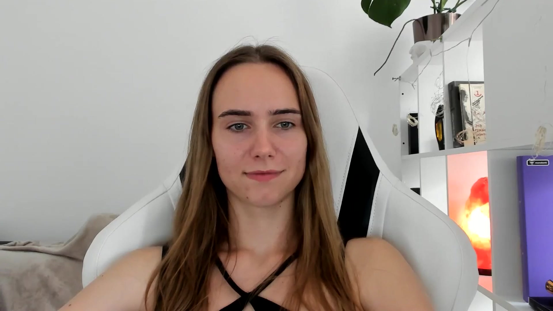 Gallery image thumbnail from OhAlisa's myfreecams stream on, 07/16/2025, 15:24 image 11 of 20
