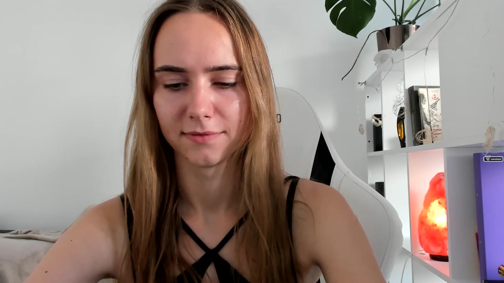 Gallery image thumbnail from OhAlisa's myfreecams stream on, 07/16/2025, 15:53 image 9 of 20