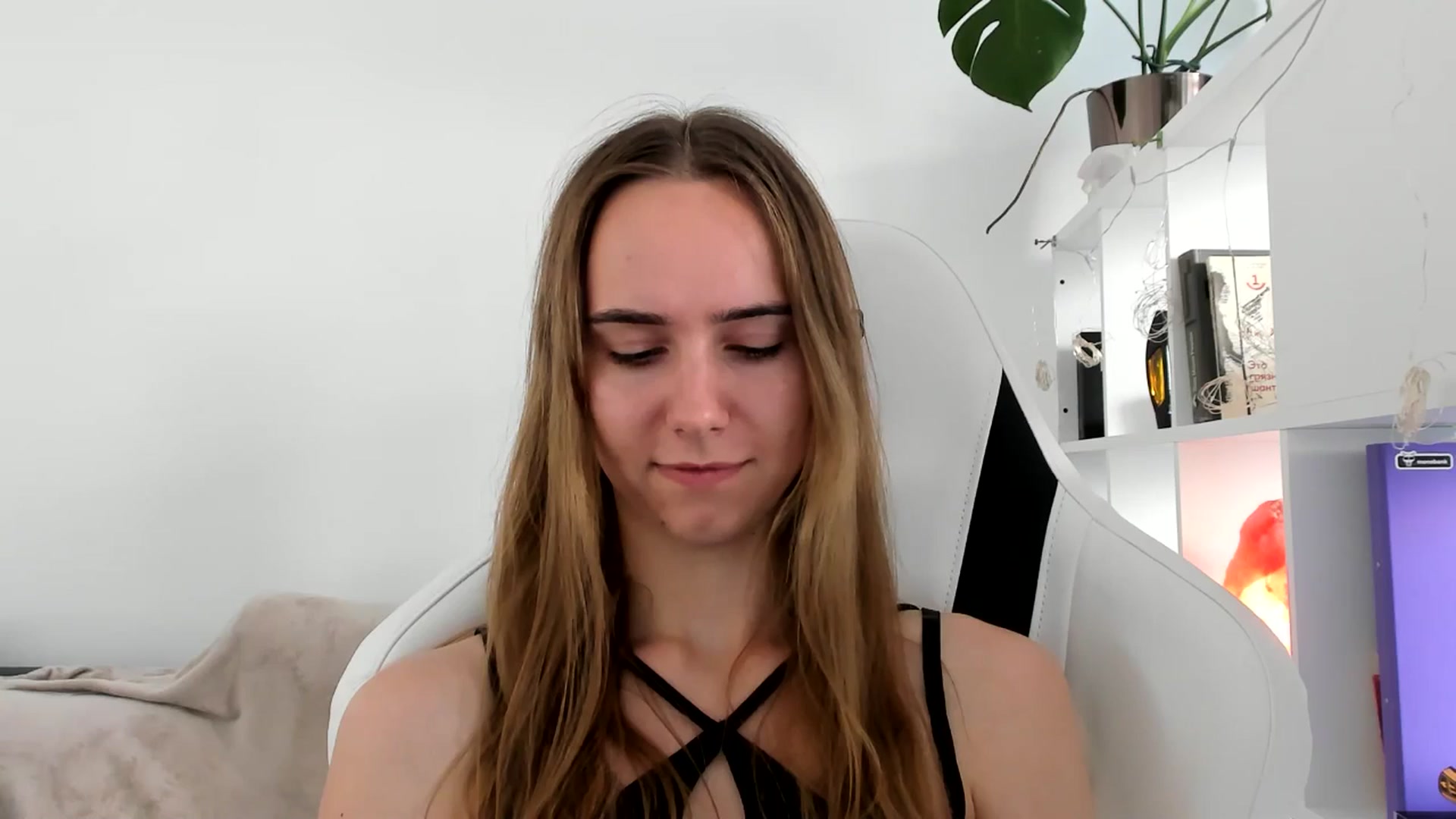 Gallery image thumbnail from OhAlisa's myfreecams stream on, 07/16/2025, 15:53 image 19 of 20