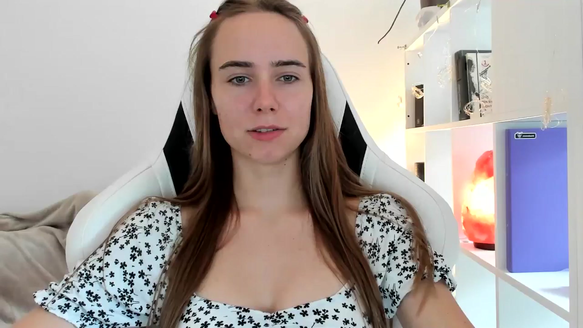 Gallery image thumbnail from OhAlisa's myfreecams stream on, 07/17/2025, 15:43 image 1 of 20