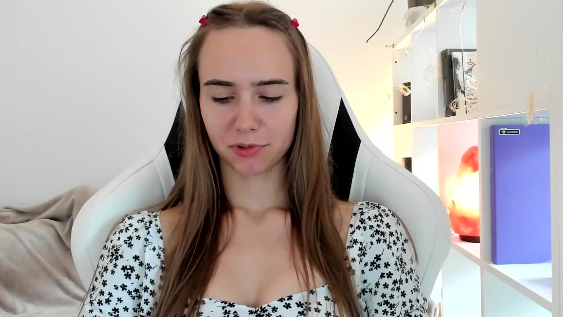 Gallery image thumbnail from OhAlisa's myfreecams stream on, 07/17/2025, 15:43 image 17 of 20