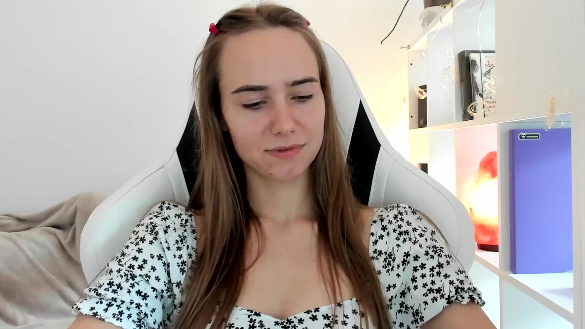 Gallery image thumbnail from OhAlisa's myfreecams stream on, 07/17/2025, 15:43 image 18 of 20