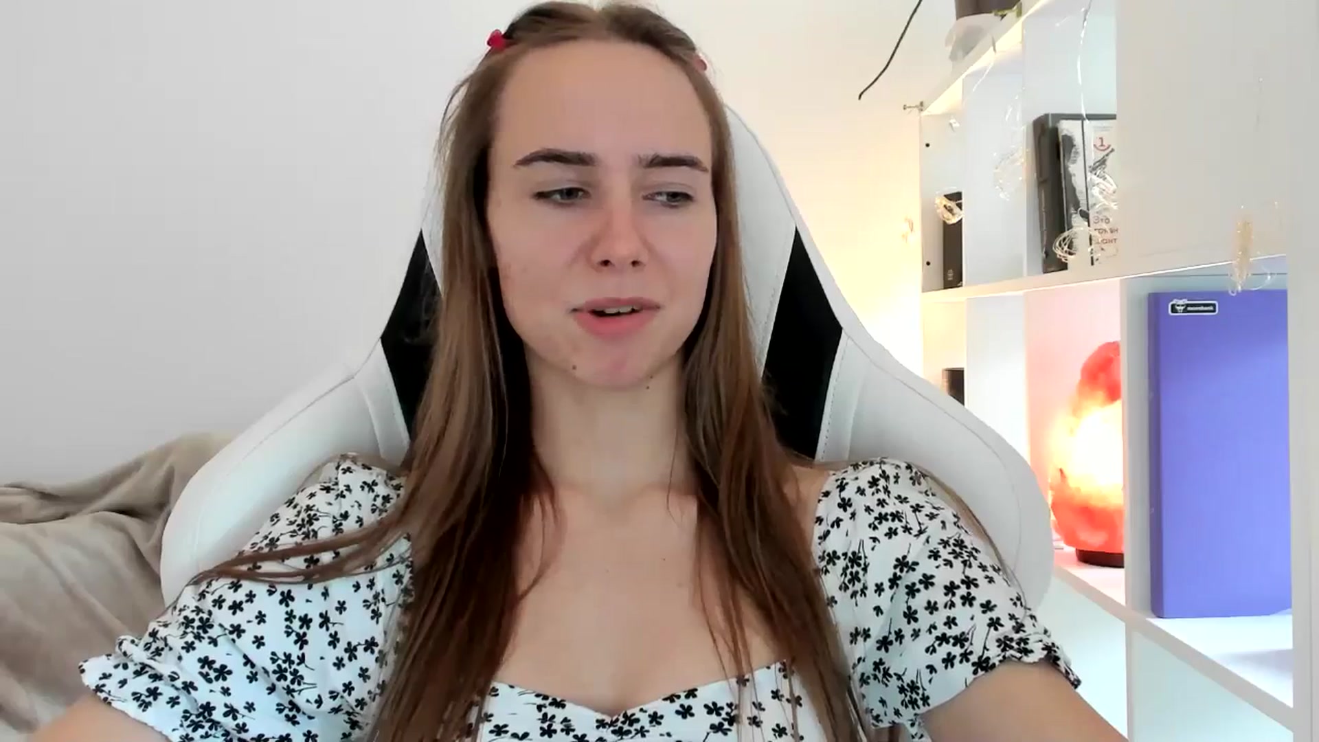 Gallery image thumbnail from OhAlisa's myfreecams stream on, 07/17/2025, 15:43 image 15 of 20