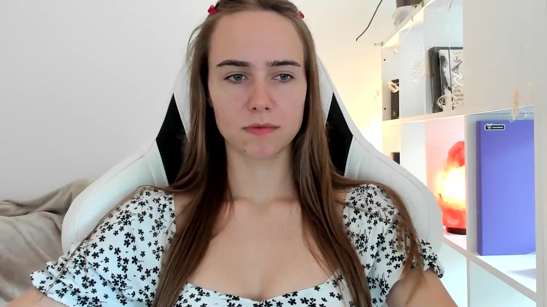 Gallery image thumbnail from OhAlisa's myfreecams stream on, 07/17/2025, 15:43 image 2 of 20
