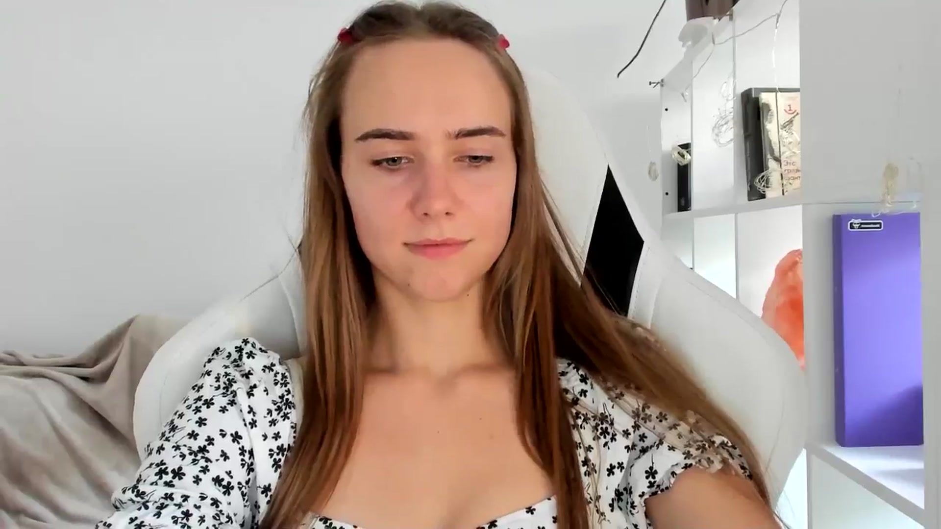 Gallery image thumbnail from OhAlisa's myfreecams stream on, 07/17/2025, 17:16 image 6 of 20