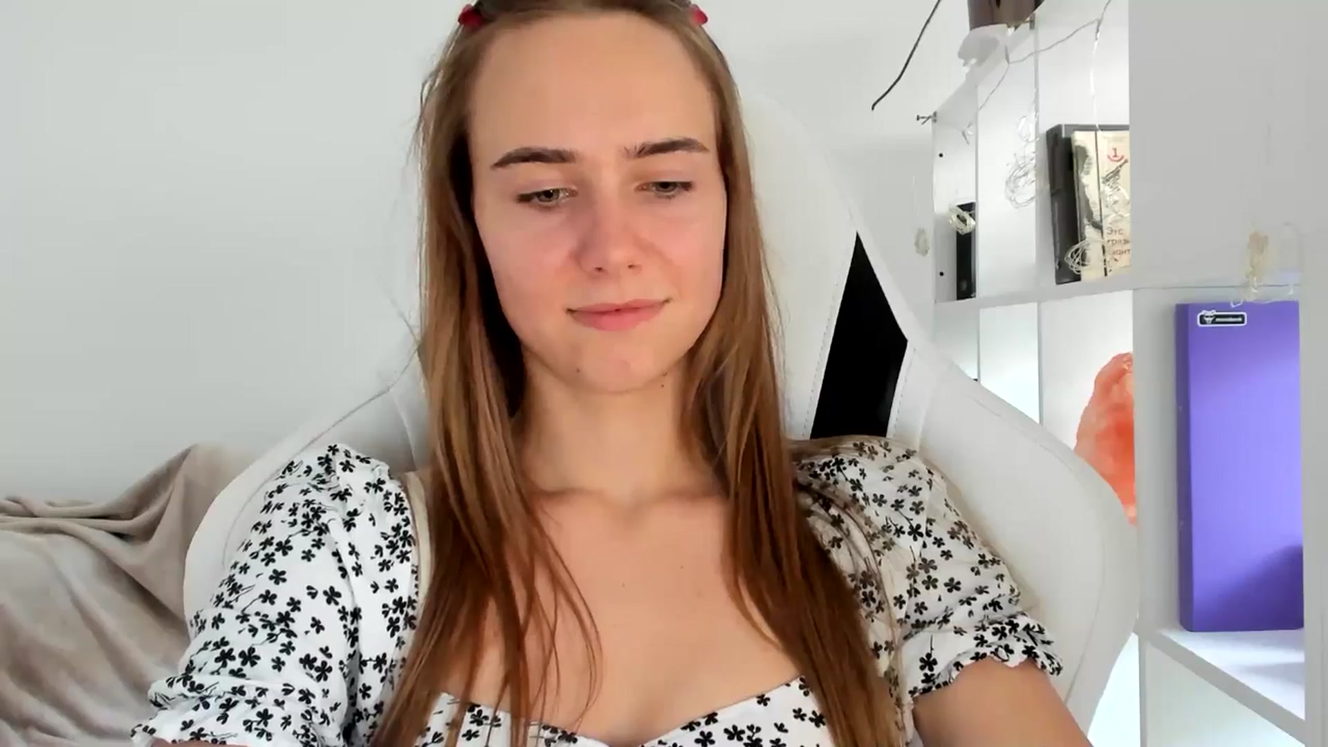 Gallery image thumbnail from OhAlisa's myfreecams stream on, 07/17/2025, 17:16 image 7 of 20