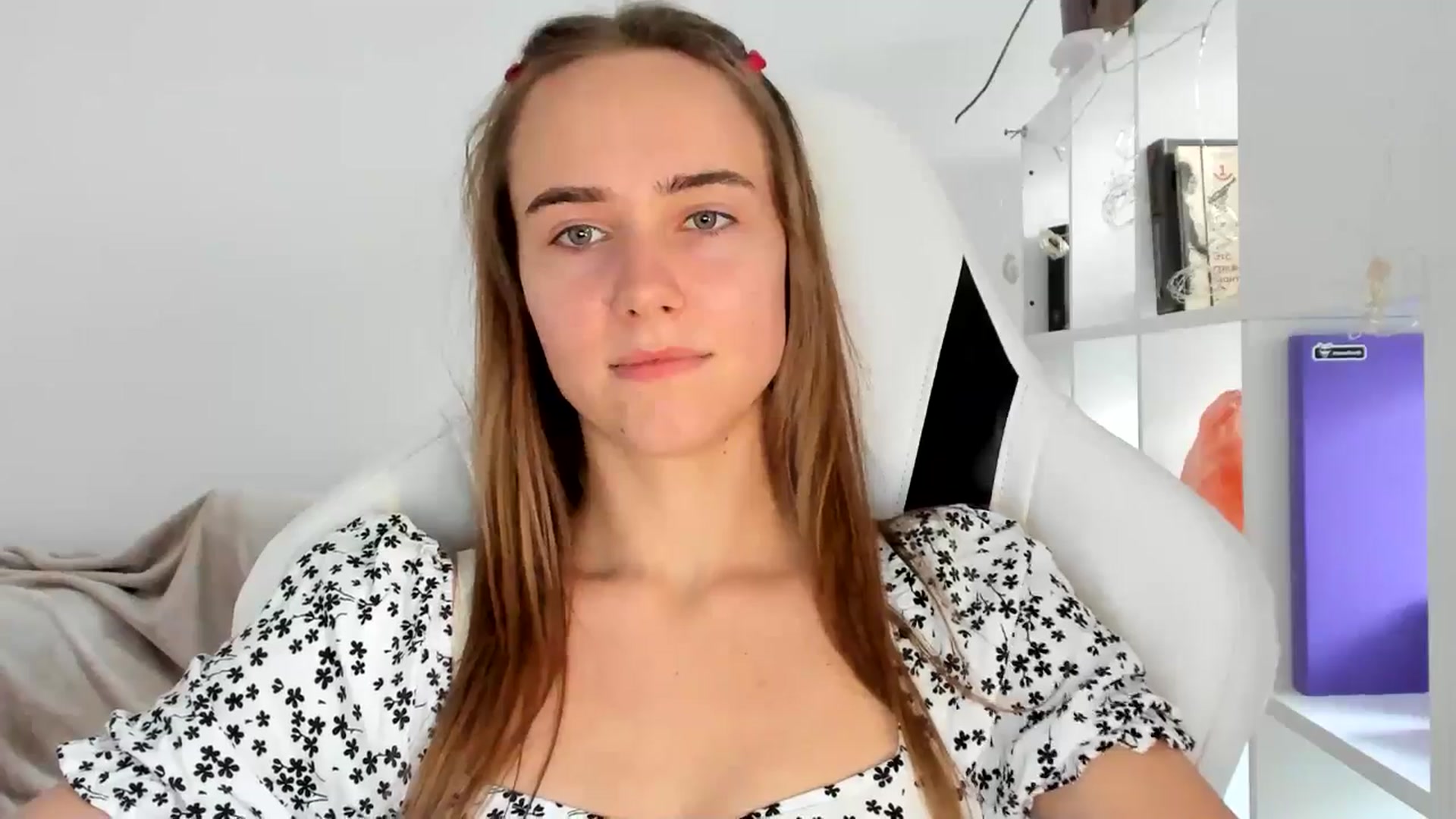 Gallery image thumbnail from OhAlisa's myfreecams stream on, 07/17/2025, 17:16 image 12 of 20