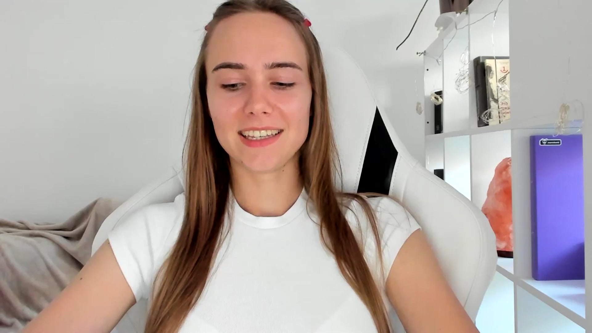 Gallery image thumbnail from OhAlisa's myfreecams stream on, 07/17/2025, 17:59 image 11 of 20