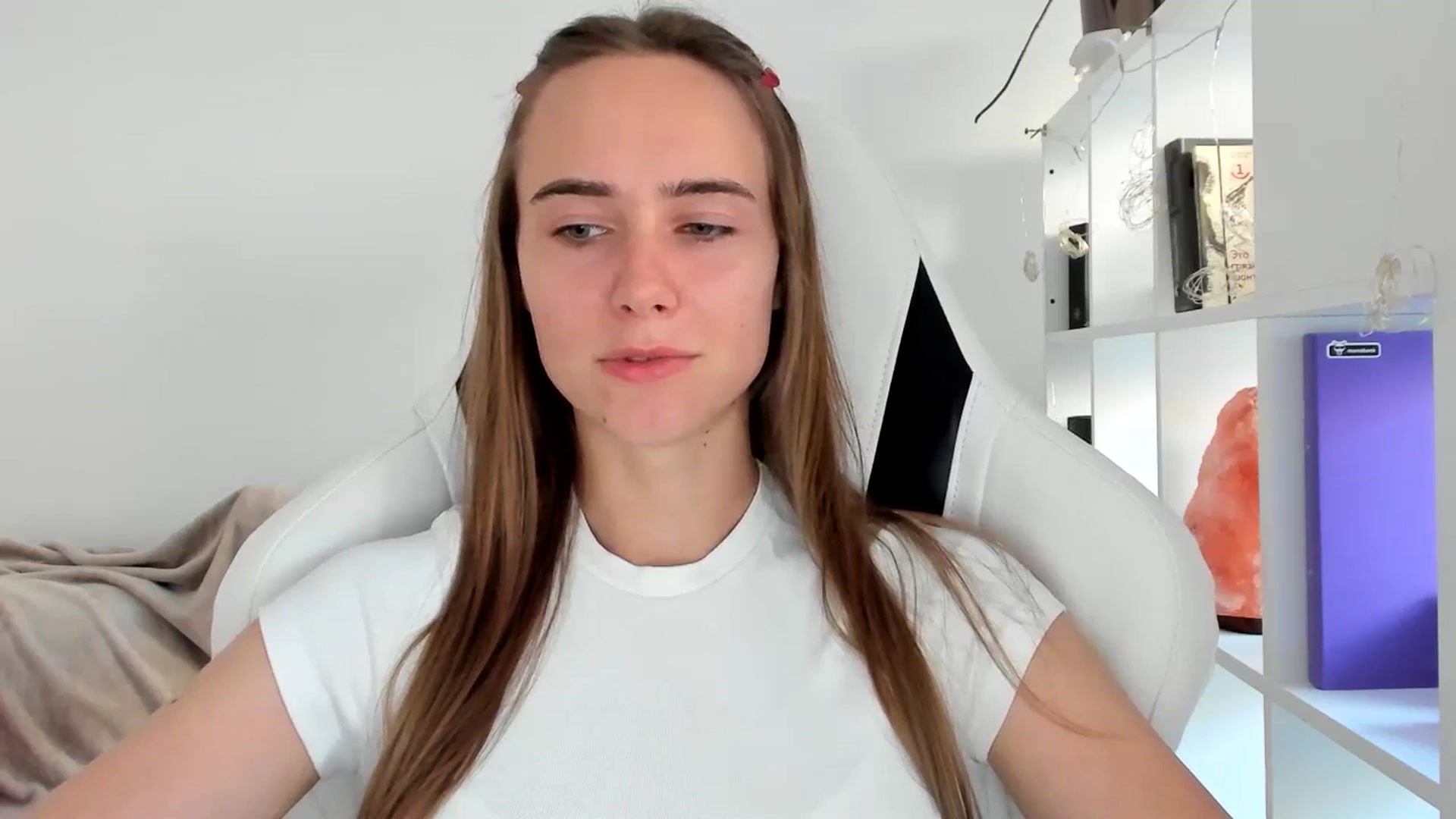 Gallery image thumbnail from OhAlisa's myfreecams stream on, 07/17/2025, 17:59 image 9 of 20