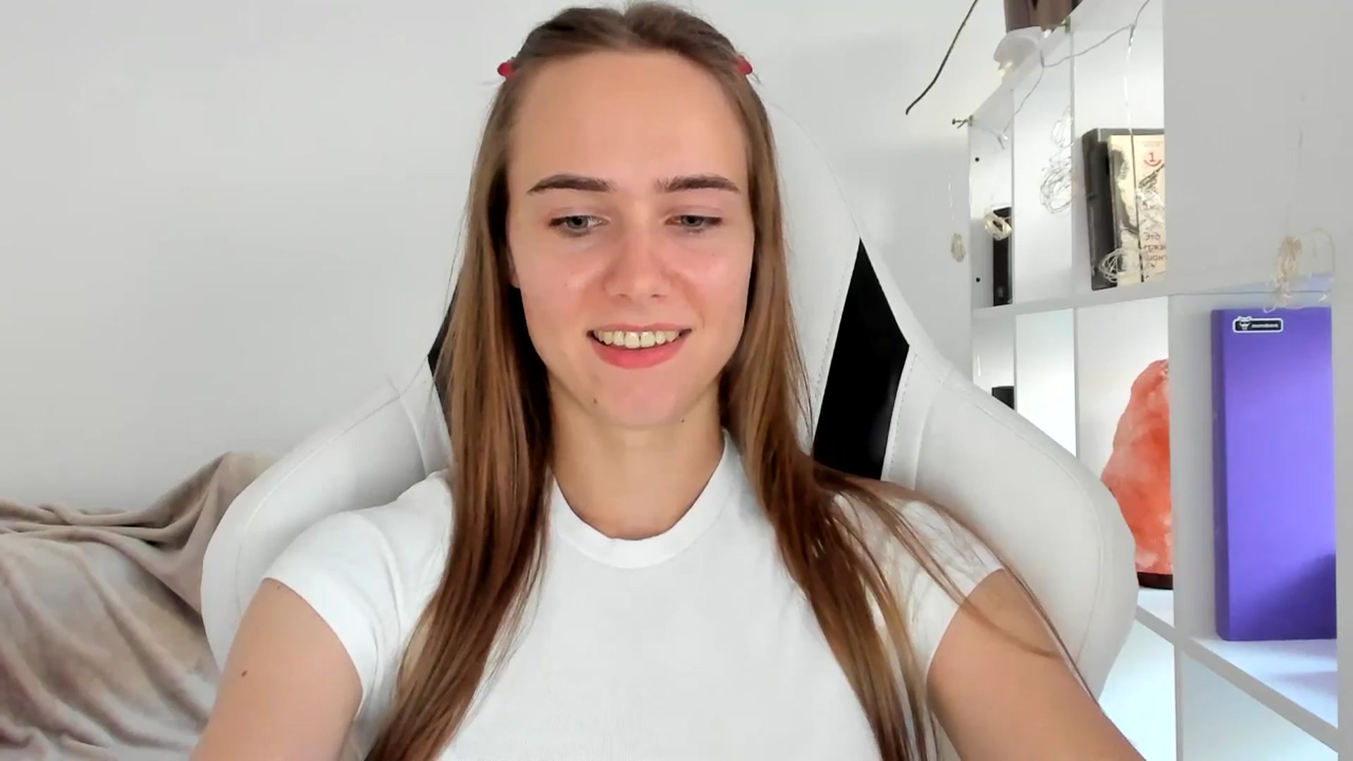 Gallery image thumbnail from OhAlisa's myfreecams stream on, 07/17/2025, 17:59 image 7 of 20
