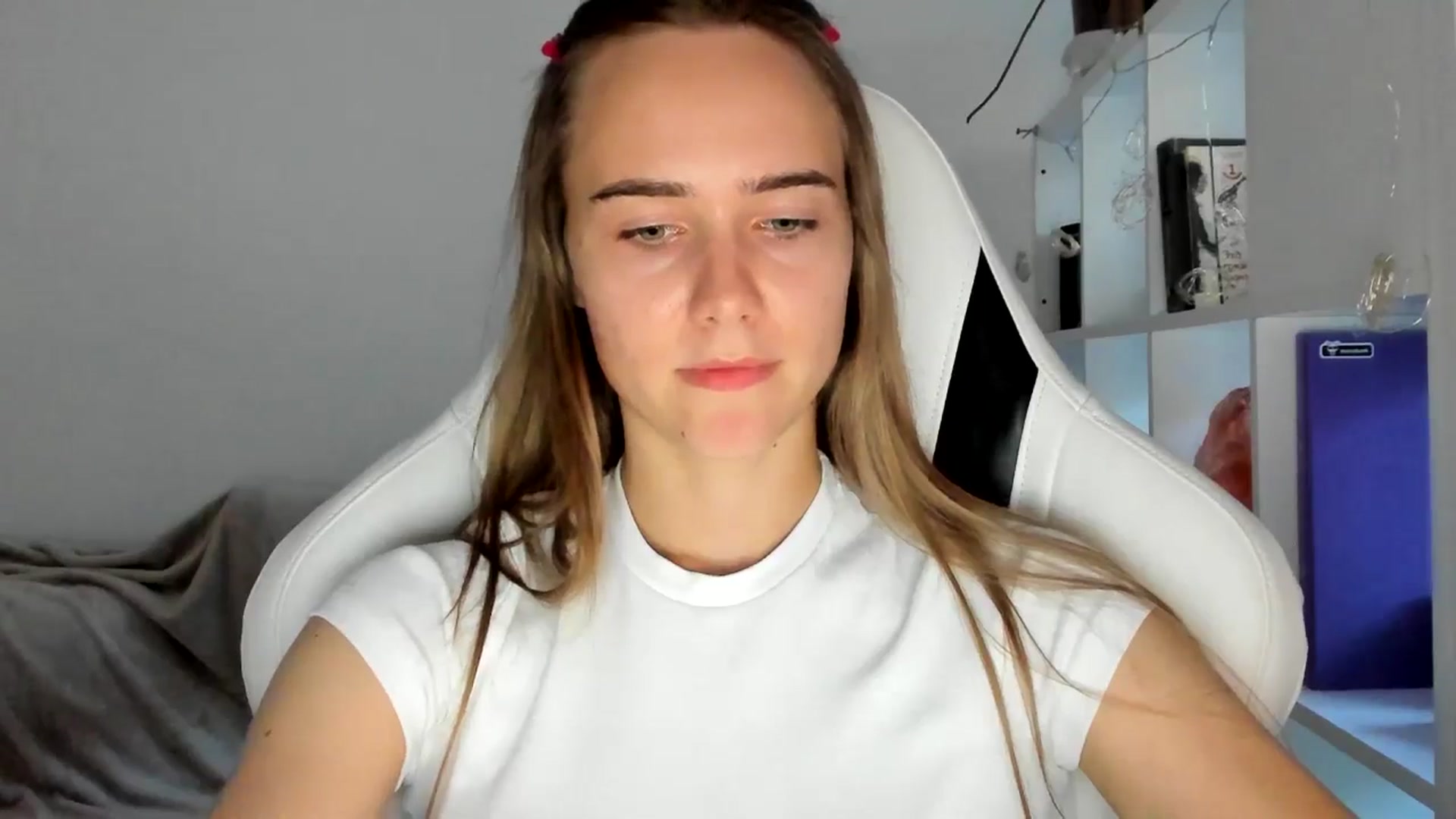 Gallery image thumbnail from OhAlisa's myfreecams stream on, 07/17/2025, 18:48 image 14 of 20