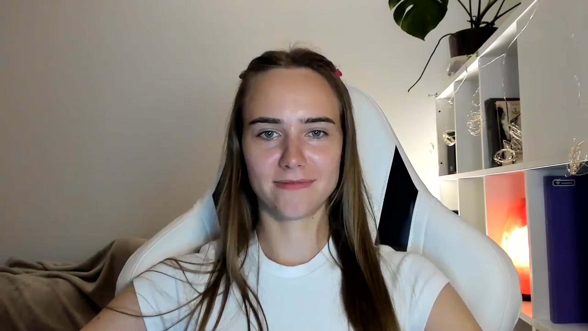 Gallery image thumbnail from OhAlisa's myfreecams stream on, 07/17/2025, 20:35 image 19 of 20