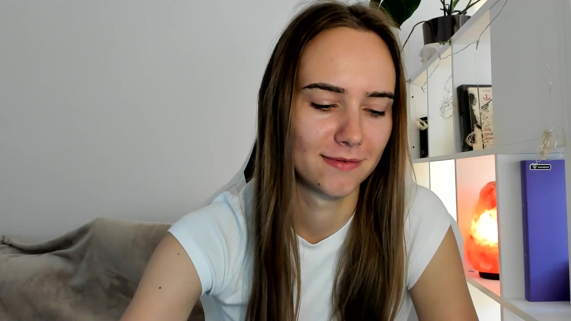 Gallery image thumbnail from OhAlisa's myfreecams stream on, 07/18/2025, 16:45 image 16 of 20