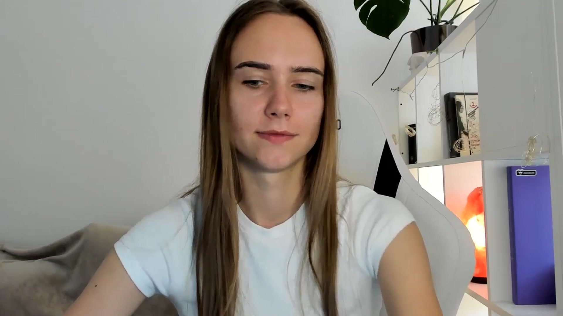Gallery image thumbnail from OhAlisa's myfreecams stream on, 07/18/2025, 16:45 image 5 of 20