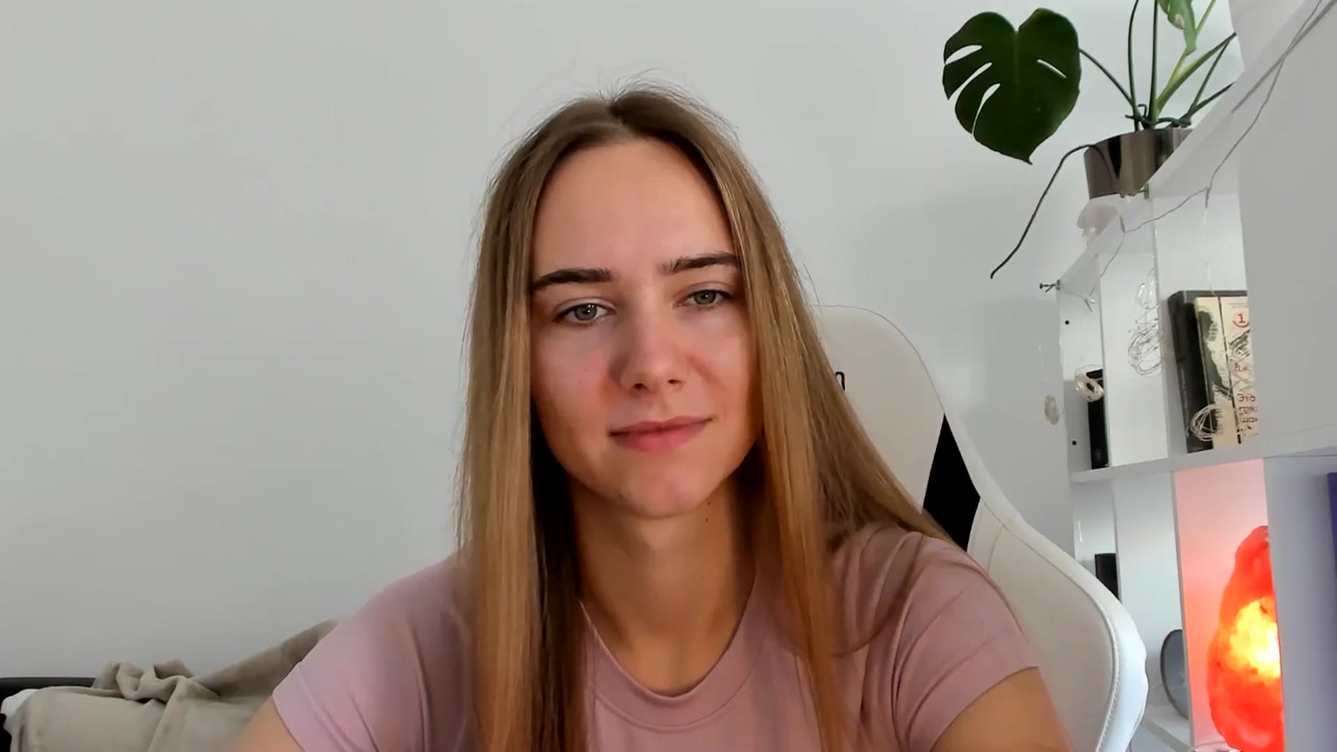 Gallery image thumbnail from OhAlisa's myfreecams stream on, 07/19/2025, 12:13 image 18 of 20
