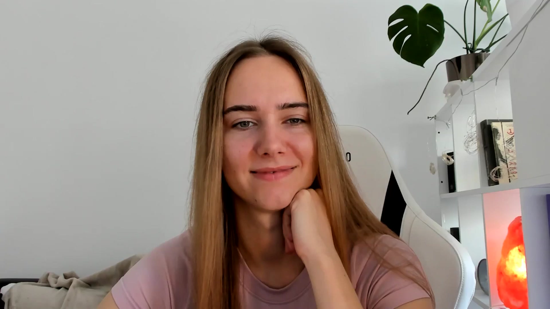 Gallery image thumbnail from OhAlisa's myfreecams stream on, 07/19/2025, 12:13 image 13 of 20