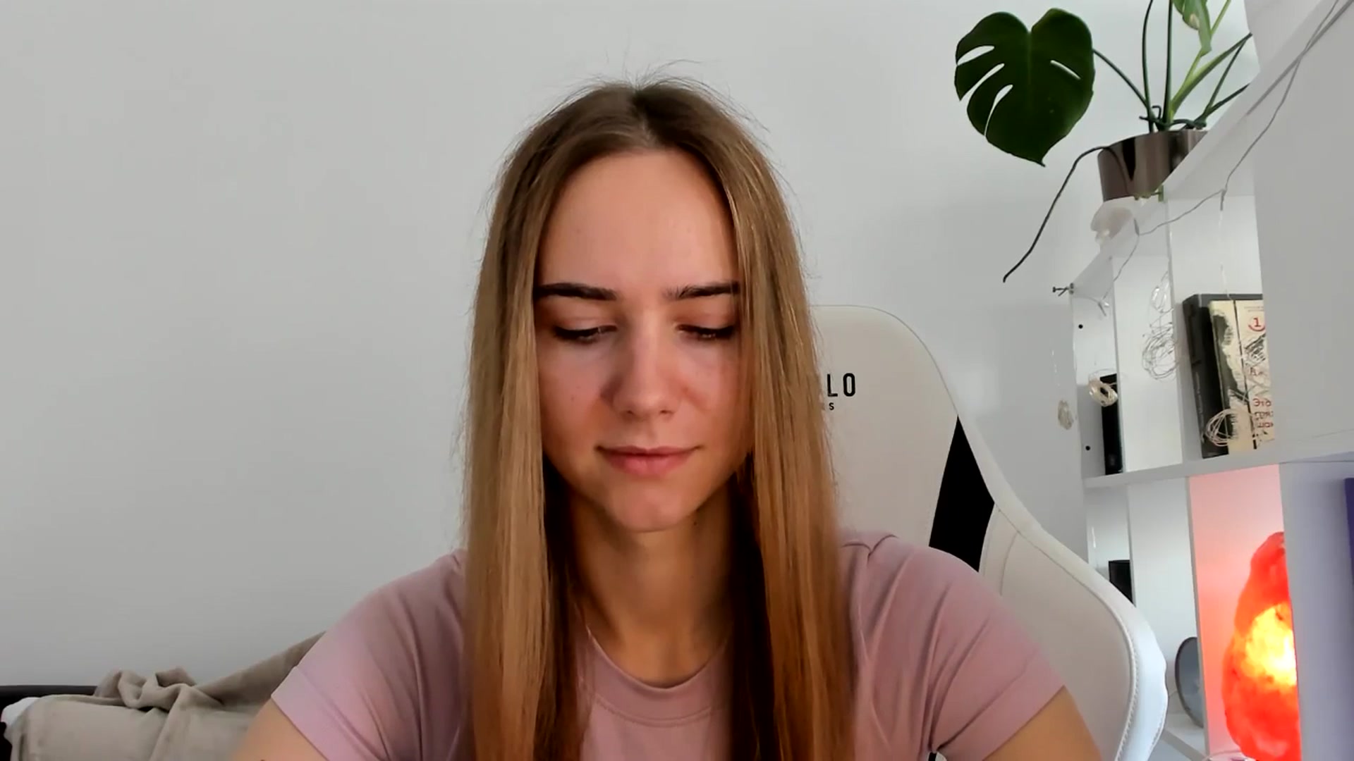 Gallery image thumbnail from OhAlisa's myfreecams stream on, 07/19/2025, 12:13 image 6 of 20