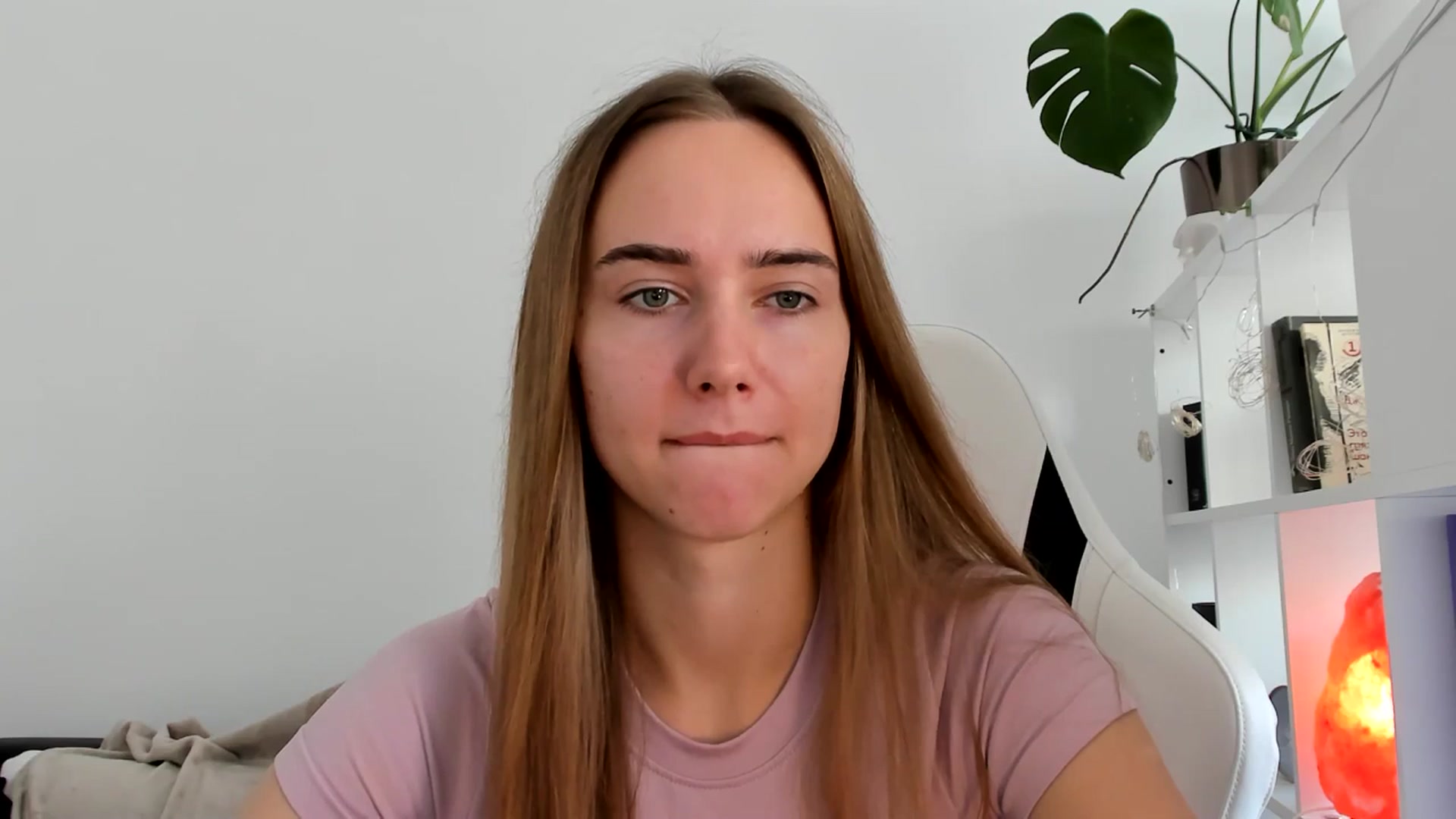 Gallery image thumbnail from OhAlisa's myfreecams stream on, 07/19/2025, 12:57 image 3 of 20