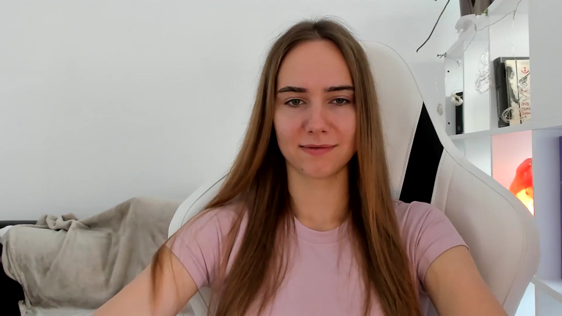 Gallery image thumbnail from OhAlisa's myfreecams stream on, 07/19/2025, 12:57 image 20 of 20