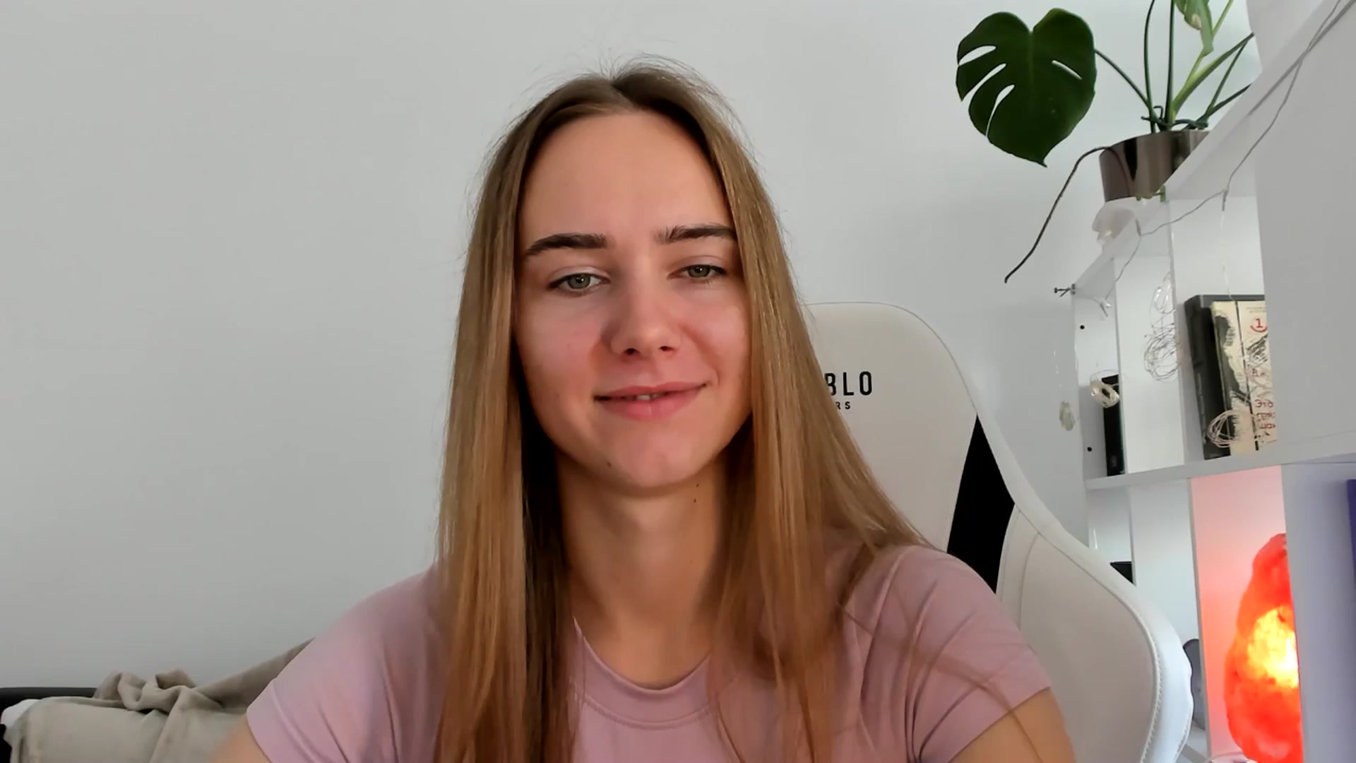 Gallery image thumbnail from OhAlisa's myfreecams stream on, 07/19/2025, 12:57 image 1 of 20