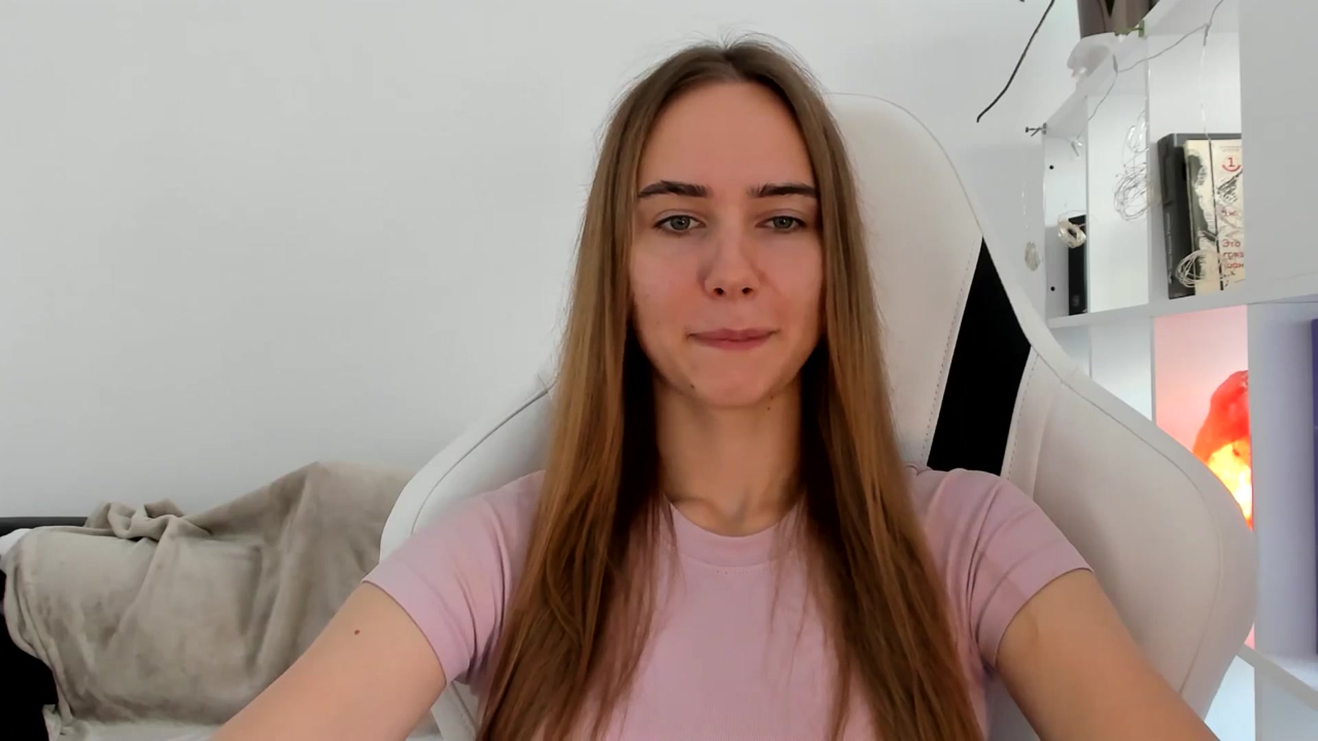 Gallery image thumbnail from OhAlisa's myfreecams stream on, 07/19/2025, 12:57 image 18 of 20