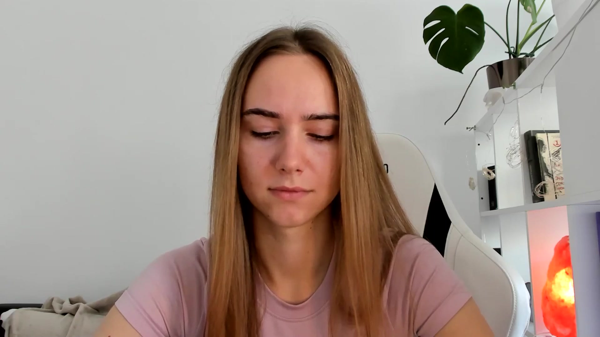 Gallery image thumbnail from OhAlisa's myfreecams stream on, 07/19/2025, 12:57 image 2 of 20