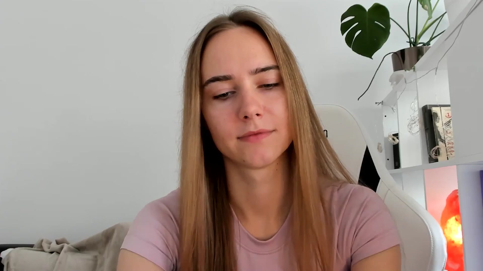 Gallery image thumbnail from OhAlisa's myfreecams stream on, 07/19/2025, 12:57 image 4 of 20