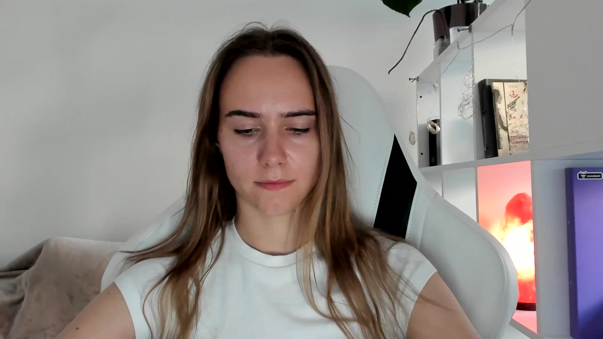 Gallery image thumbnail from OhAlisa's myfreecams stream on, 07/20/2025, 17:50 image 17 of 20