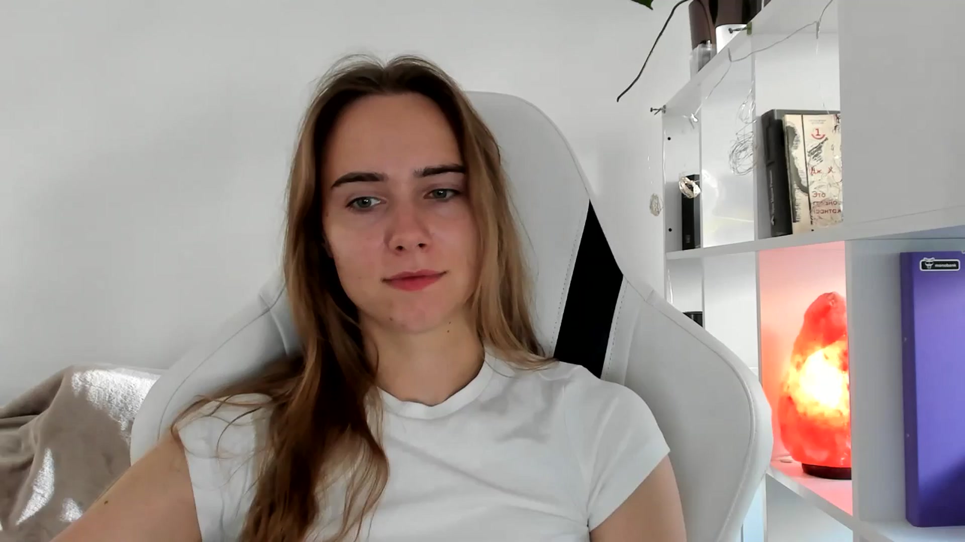 Gallery image thumbnail from OhAlisa's myfreecams stream on, 07/20/2025, 17:50 image 1 of 20