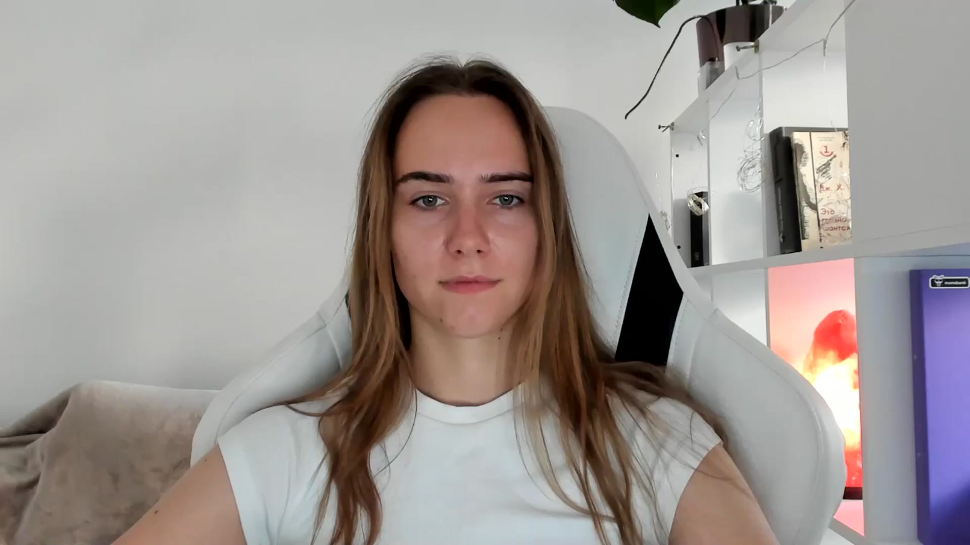 Gallery image thumbnail from OhAlisa's myfreecams stream on, 07/20/2025, 17:50 image 10 of 20