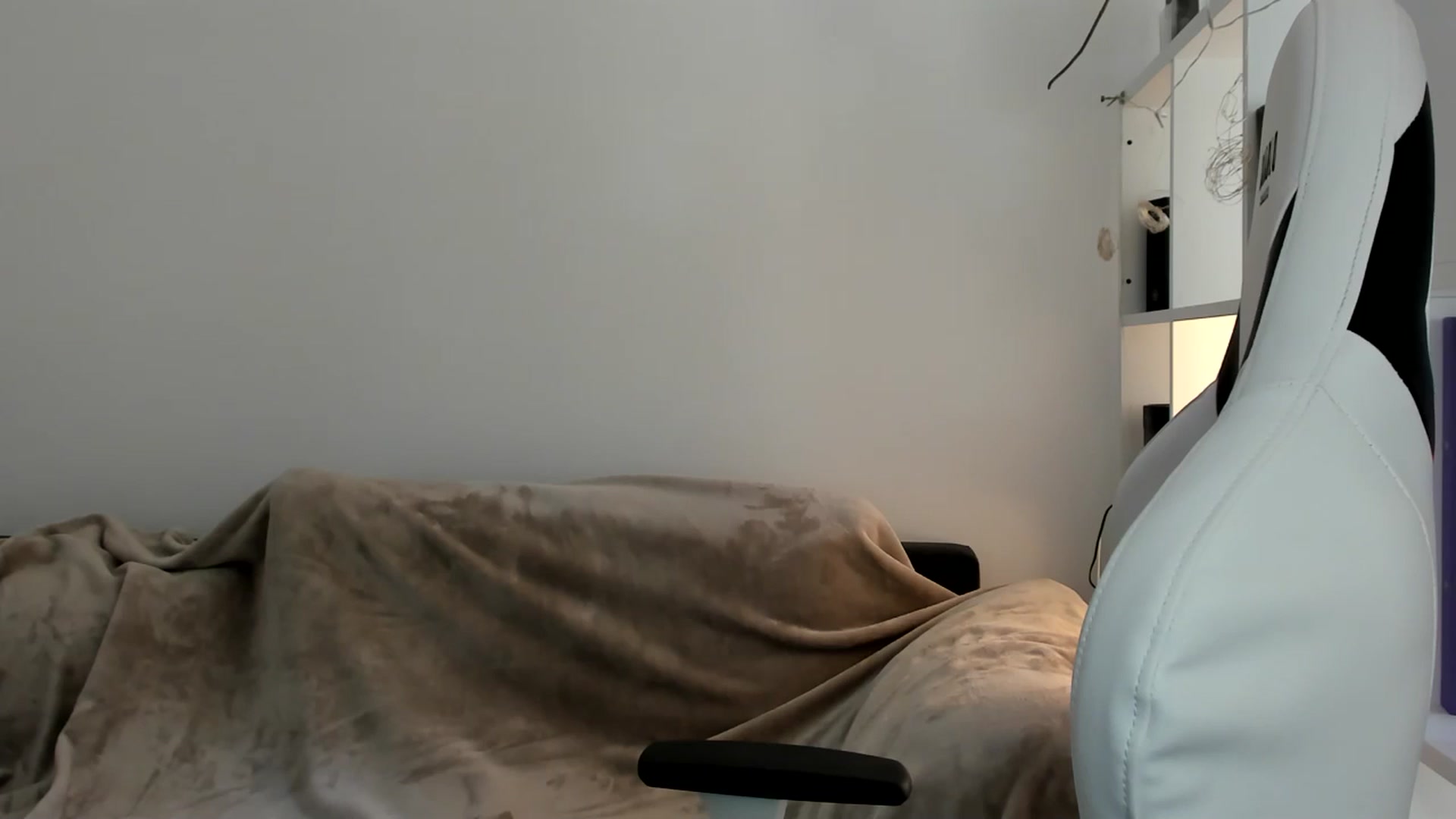 Gallery image thumbnail from OhAlisa's myfreecams stream on, 07/21/2025, 11:19 image 12 of 20