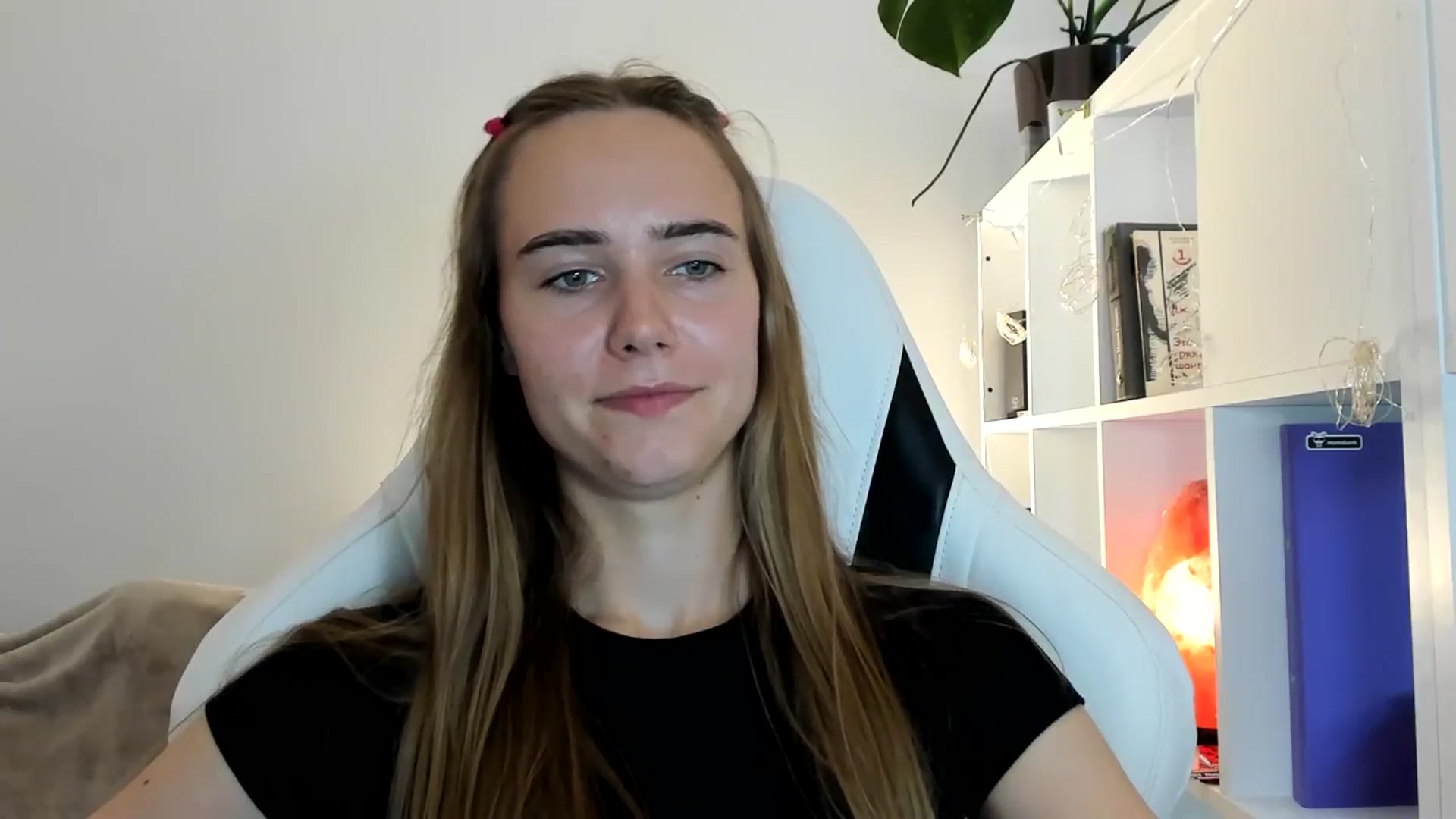 Gallery image thumbnail from OhAlisa's myfreecams stream on, 07/21/2025, 17:24 image 7 of 20