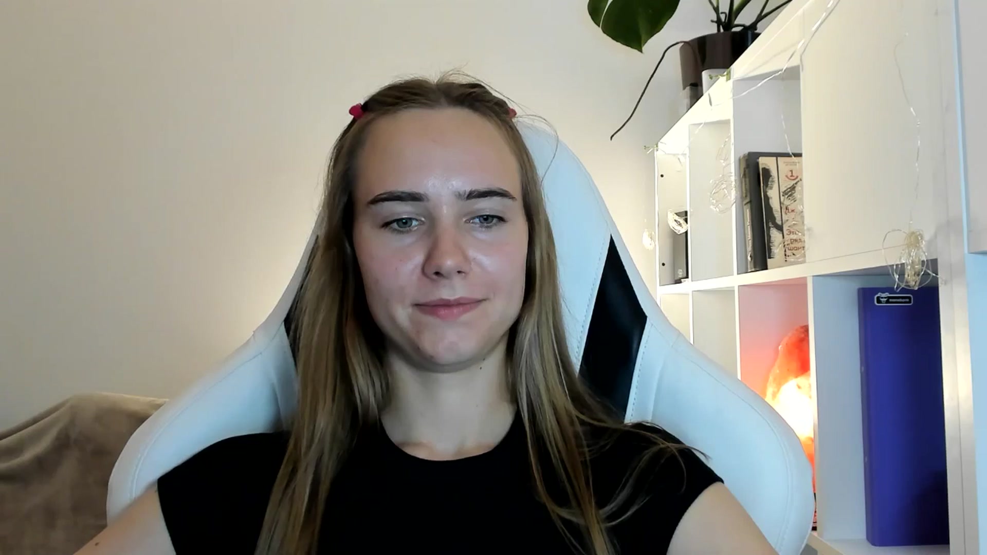Gallery image thumbnail from OhAlisa's myfreecams stream on, 07/21/2025, 17:49 image 16 of 20