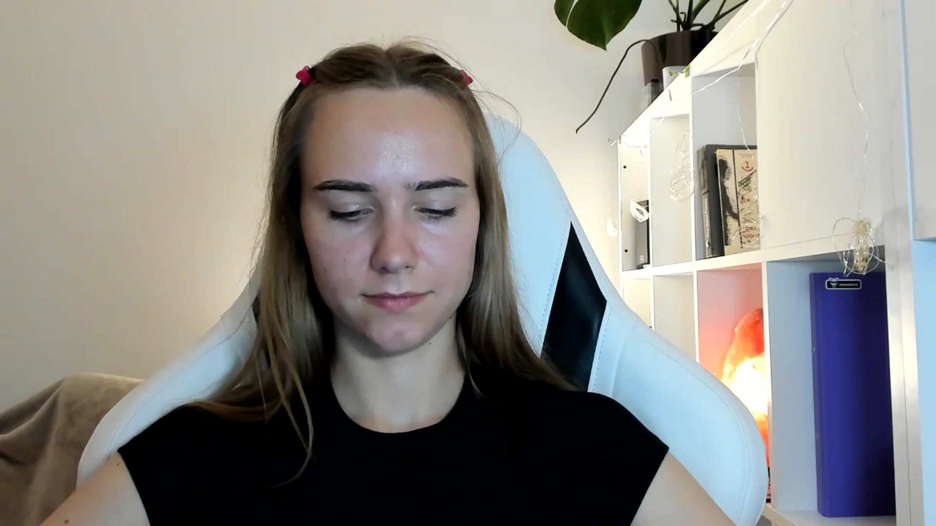 Gallery image thumbnail from OhAlisa's myfreecams stream on, 07/21/2025, 18:17 image 19 of 20