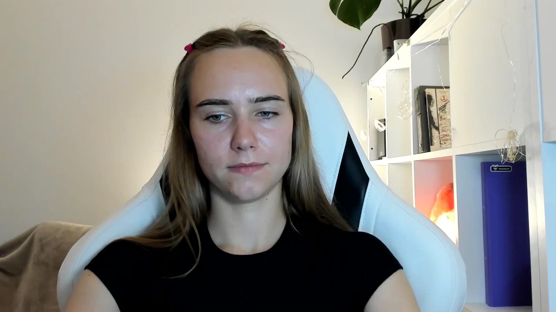 Gallery image thumbnail from OhAlisa's myfreecams stream on, 07/21/2025, 18:17 image 18 of 20
