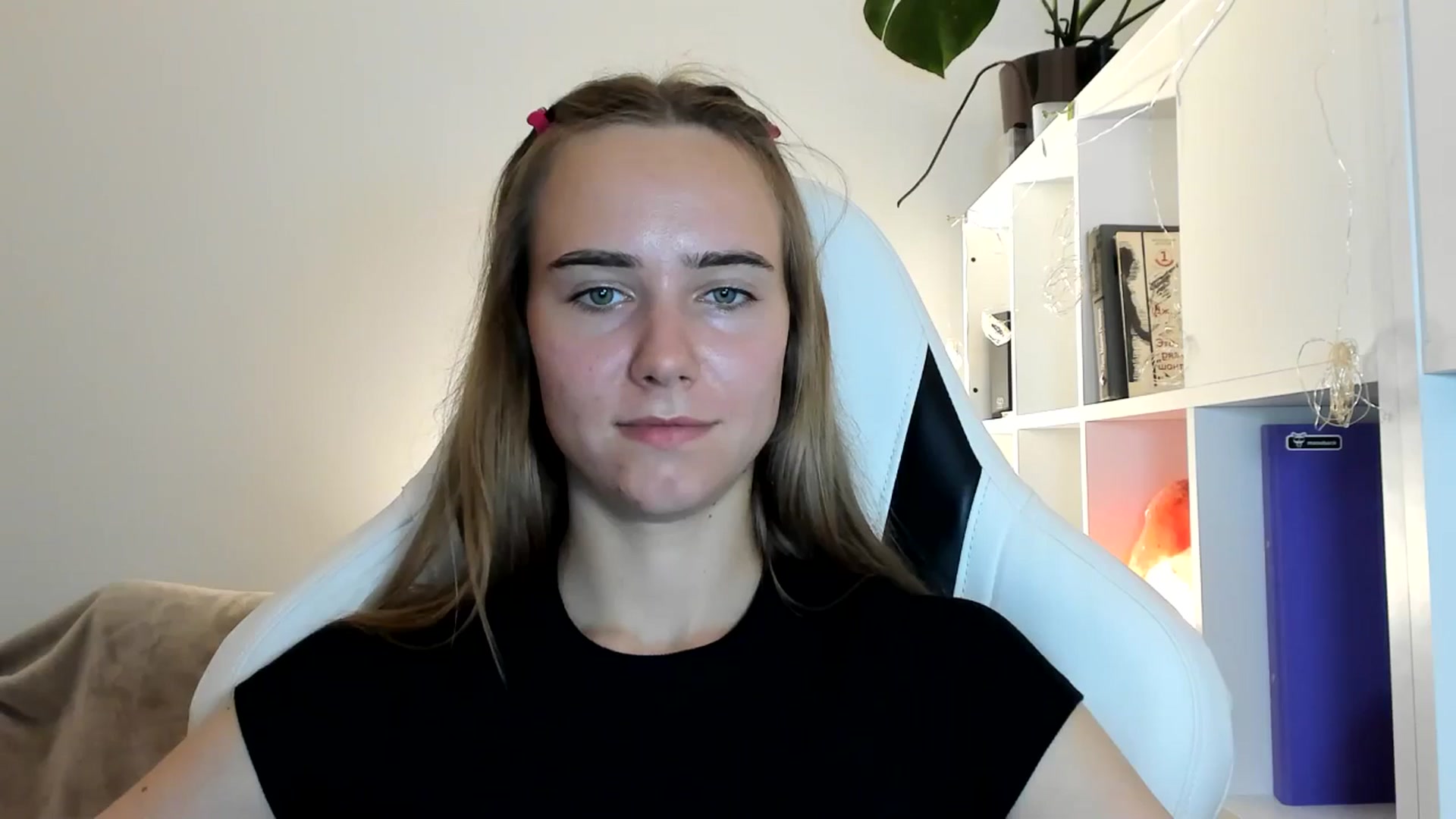 Gallery image thumbnail from OhAlisa's myfreecams stream on, 07/21/2025, 18:17 image 11 of 20