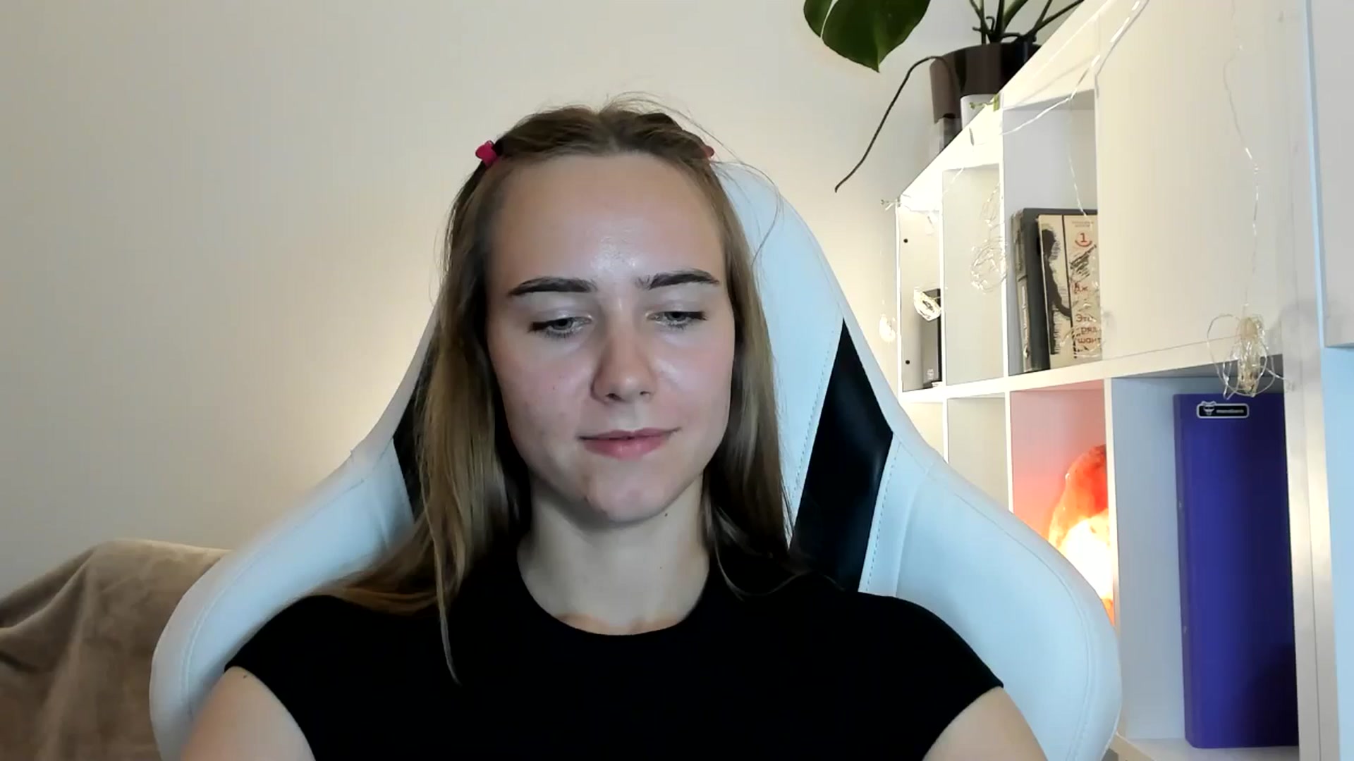 Gallery image thumbnail from OhAlisa's myfreecams stream on, 07/21/2025, 18:17 image 1 of 20
