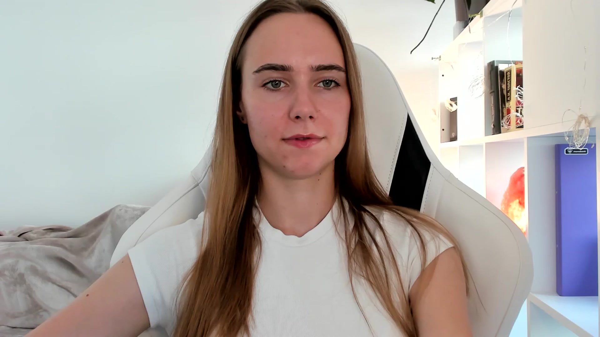 Gallery image thumbnail from OhAlisa's myfreecams stream on, 07/22/2025, 16:12 image 18 of 20