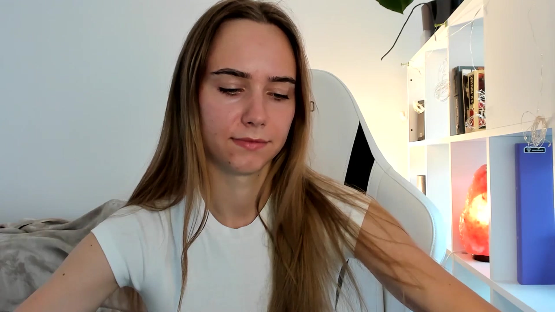 Gallery image thumbnail from OhAlisa's myfreecams stream on, 07/22/2025, 16:48 image 4 of 20