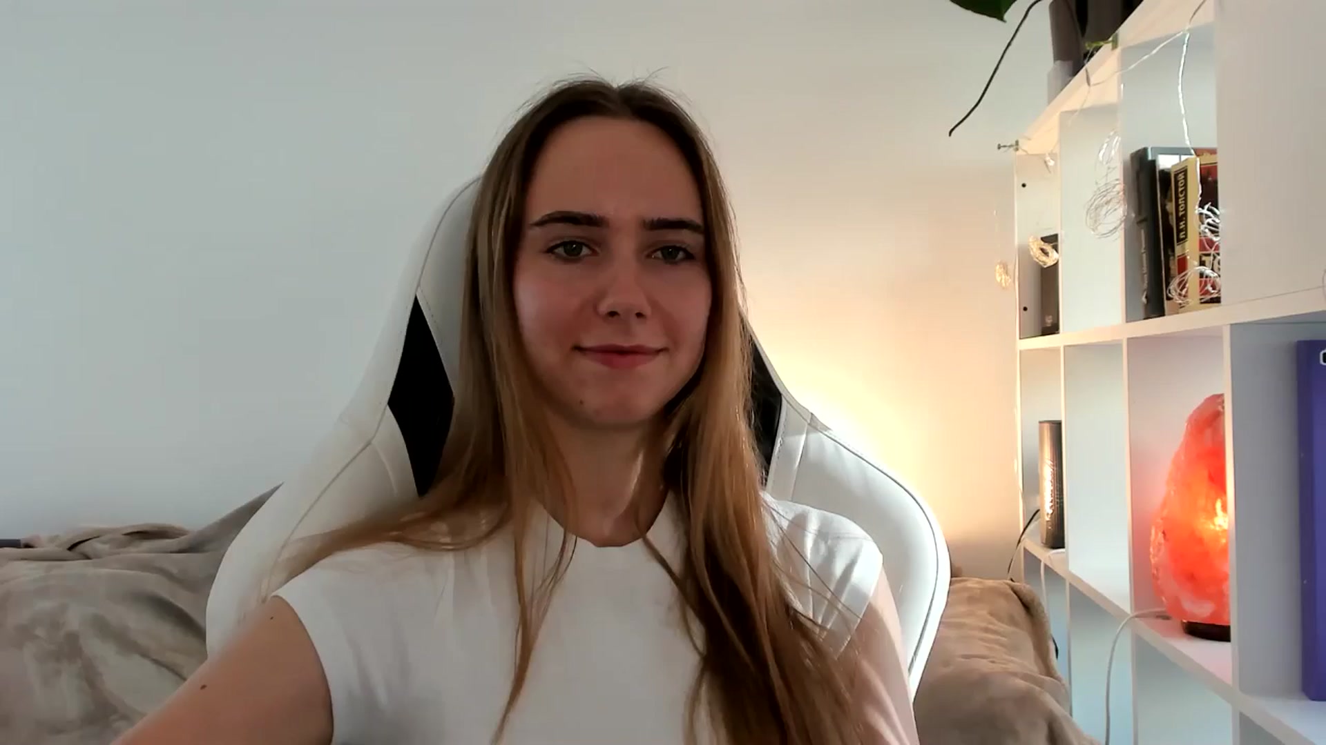 Gallery image thumbnail from OhAlisa's myfreecams stream on, 07/22/2025, 16:48 image 12 of 20
