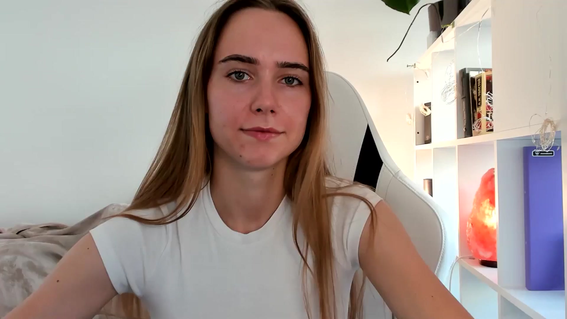 Gallery image thumbnail from OhAlisa's myfreecams stream on, 07/22/2025, 16:48 image 1 of 20