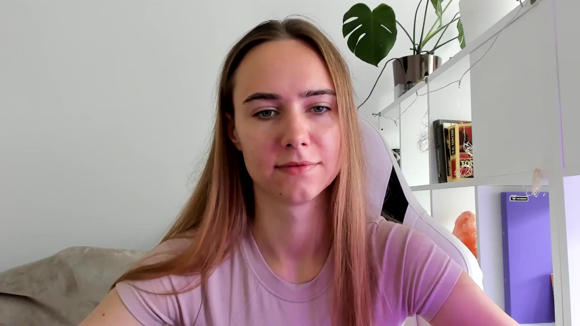 Gallery image thumbnail from OhAlisa's myfreecams stream on, 07/23/2025, 10:14 image 11 of 20