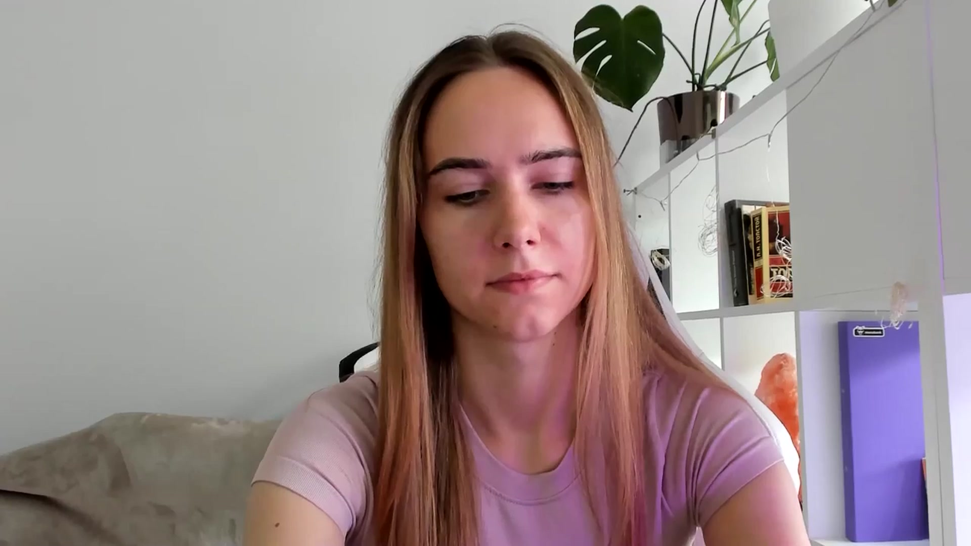 Gallery image thumbnail from OhAlisa's myfreecams stream on, 07/23/2025, 10:14 image 13 of 20