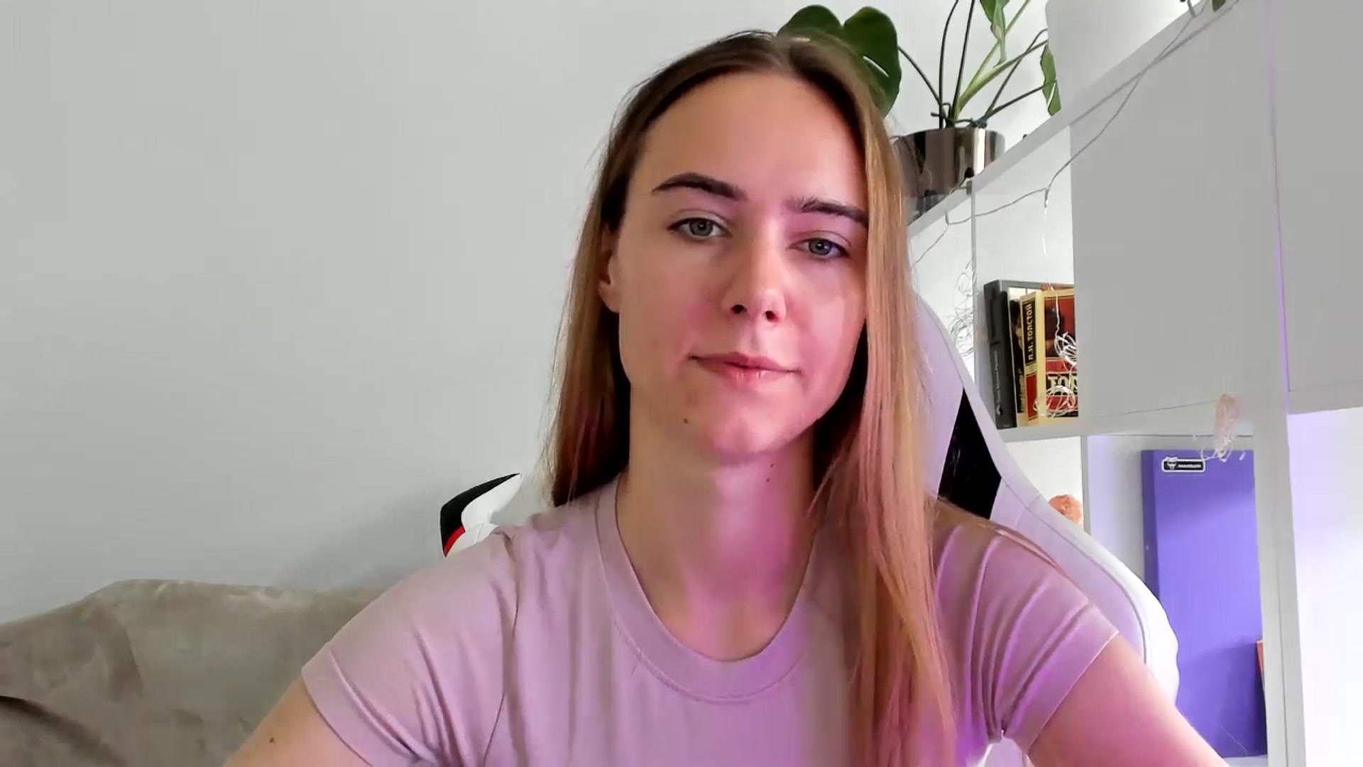 Gallery image thumbnail from OhAlisa's myfreecams stream on, 07/23/2025, 10:14 image 20 of 20