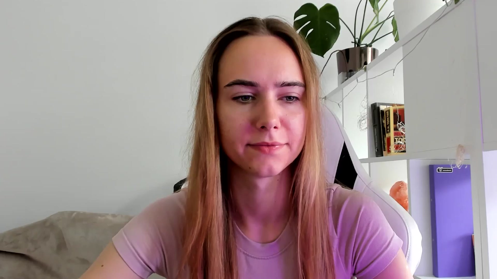 Gallery image thumbnail from OhAlisa's myfreecams stream on, 07/23/2025, 10:14 image 5 of 20