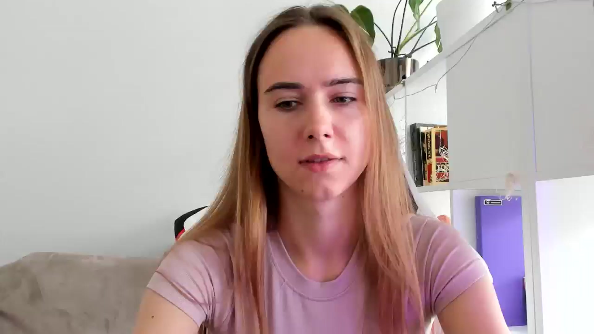 Gallery image thumbnail from OhAlisa's myfreecams stream on, 07/23/2025, 10:46 image 9 of 20