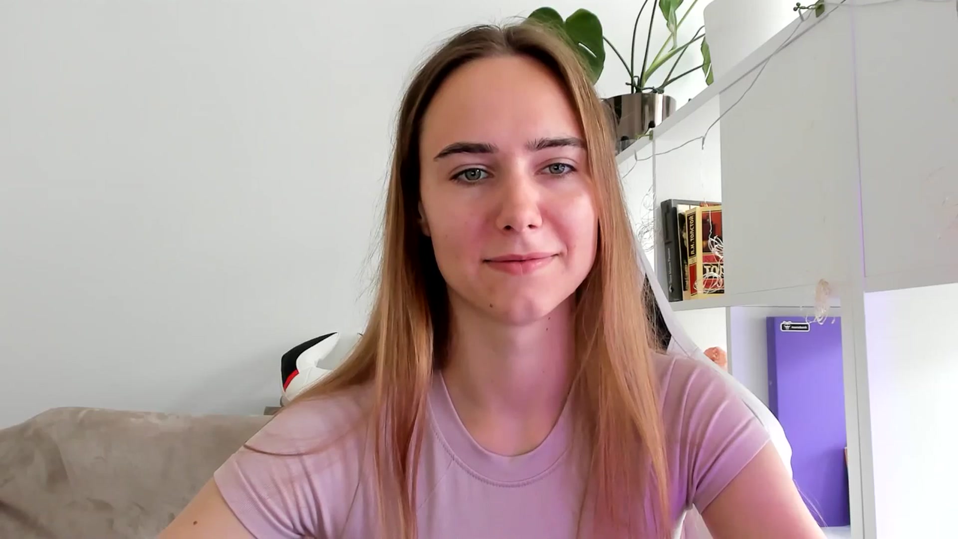 Gallery image thumbnail from OhAlisa's myfreecams stream on, 07/23/2025, 10:46 image 2 of 20