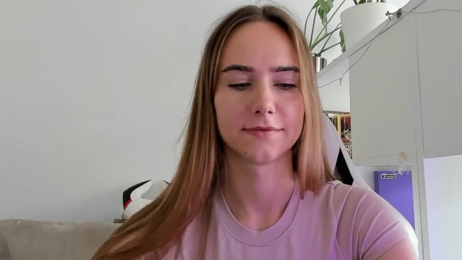 Gallery image thumbnail from OhAlisa's myfreecams stream on, 07/23/2025, 12:58 image 12 of 20