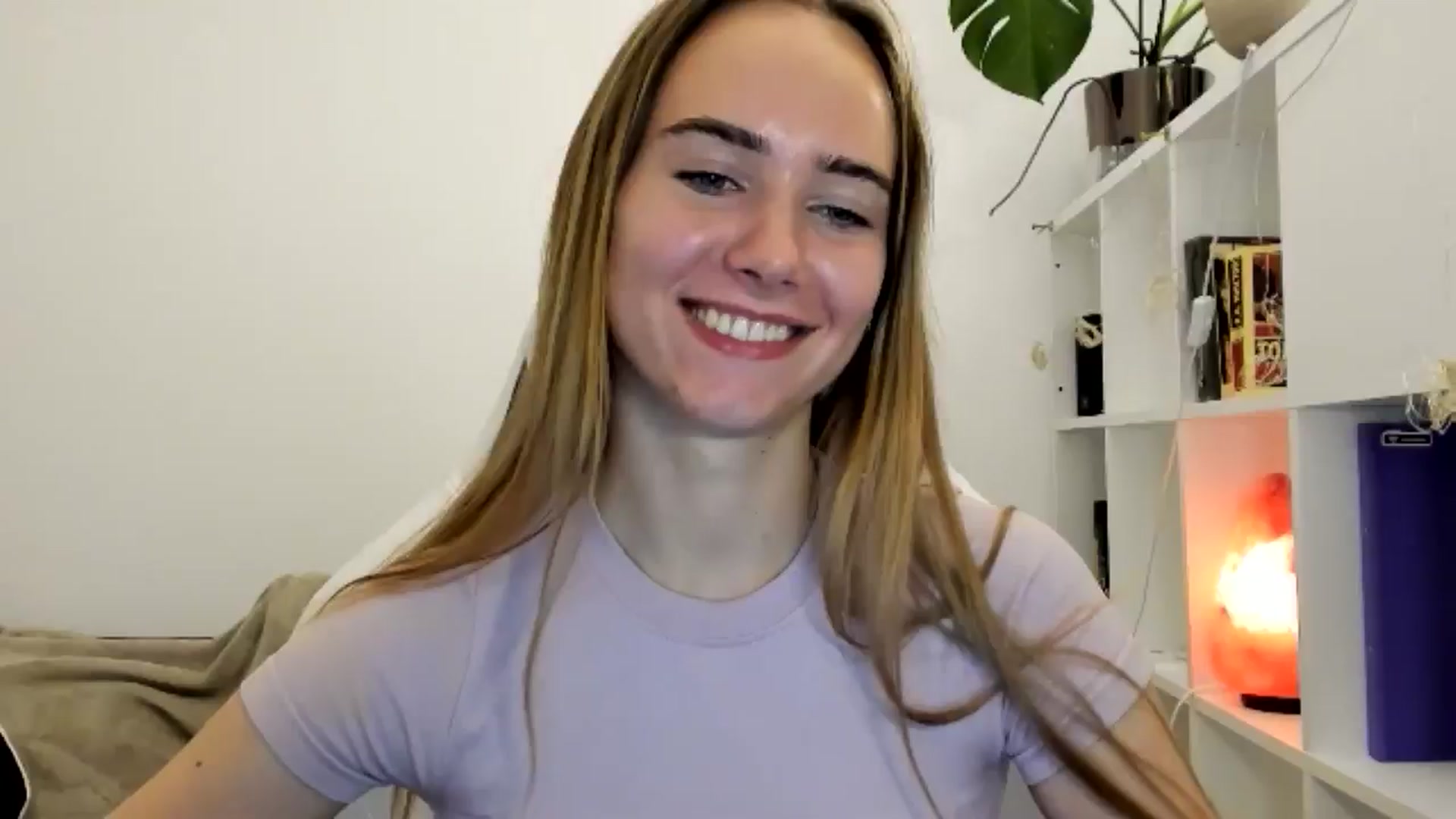 Gallery image thumbnail from OhAlisa's myfreecams stream on, 07/23/2025, 20:13 image 18 of 20